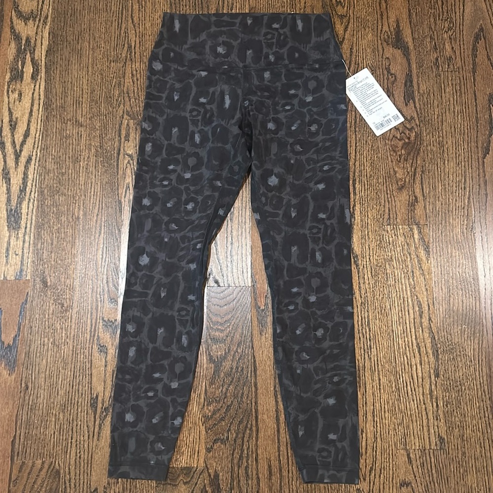 BNWT lululemon align hr pant size 10